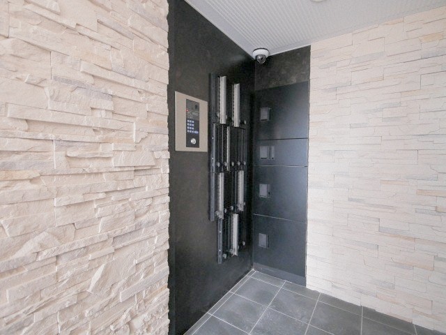 エントランス　安心なオートロック付きエントランスです♪