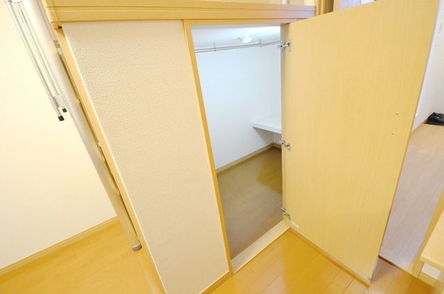 レオパレスボナール S Yの内装写真