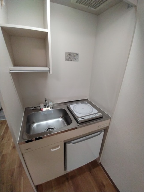 キッチン　１口ＩＨコンロです♪