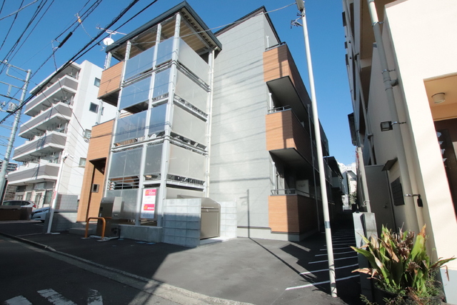 建物外観　川越駅徒歩７分の新築物件♪