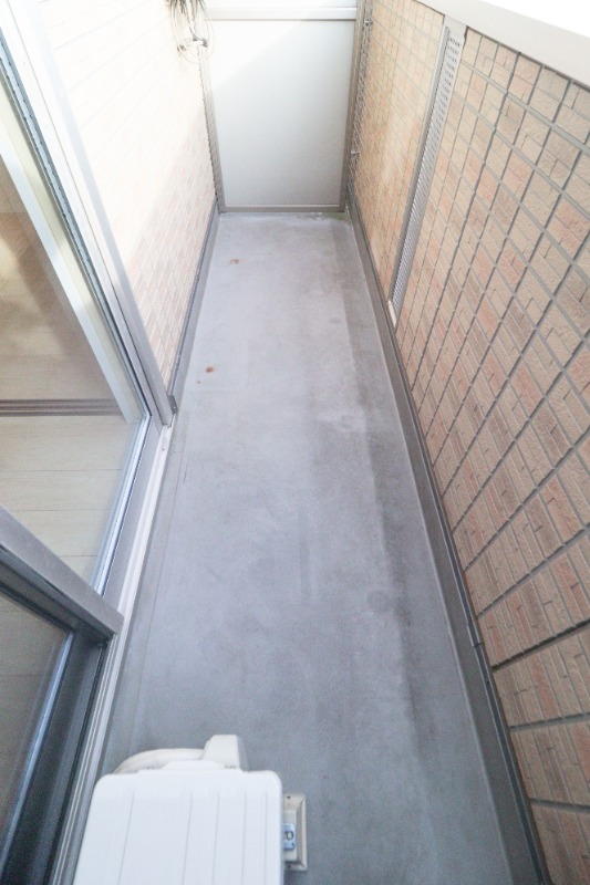 バルコニー　図面と現状に相違がある場合には現状を優先