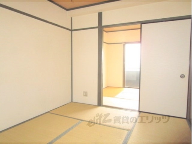 居室・リビング　和室