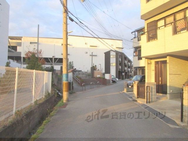 その他　前面道路