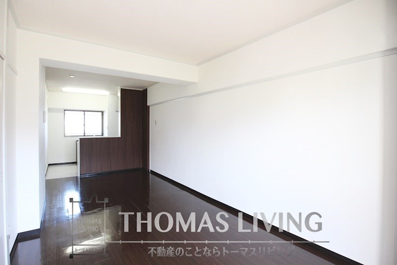 建物外観　リビングルームのお写真です。