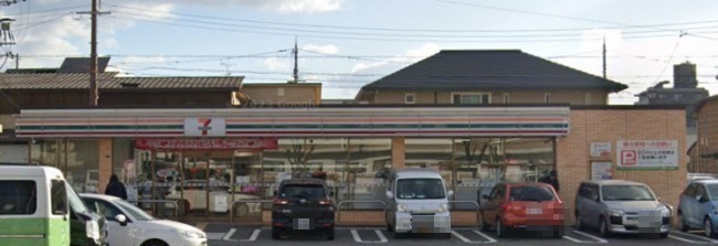 コンビニ　セブンイレブン 茨木真砂玉島台店（コンビニ）まで1072m