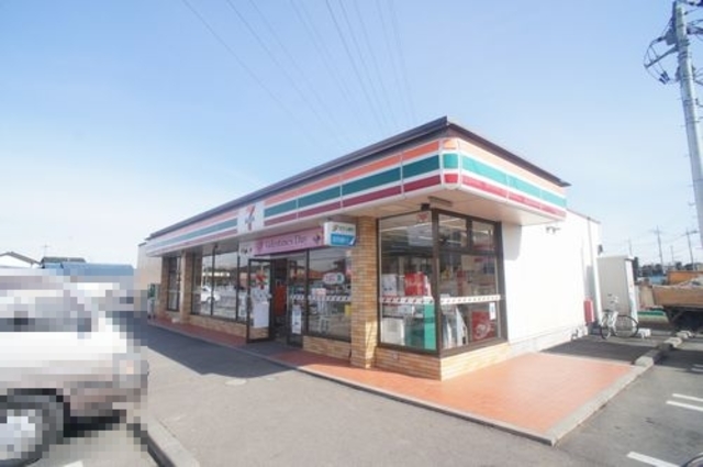 コンビニ　セブンイレブン小山大谷東店（コンビニ）まで924m