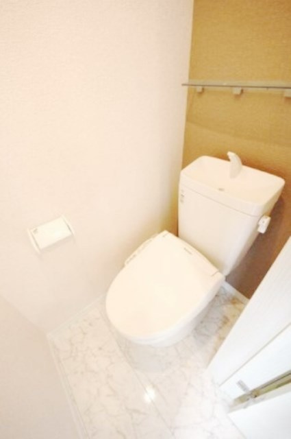 トイレ　同施工タイプ