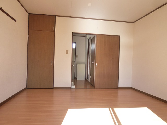 居室・リビング　8帖フローリング☆