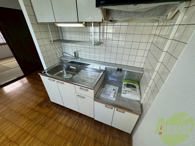 キッチン　キッチンはスペースも広々していて使いやすそうですよ！