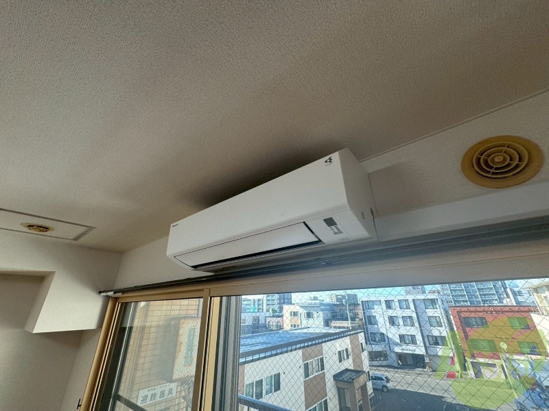 その他設備　エアコンもあり暑い夏もこれで快適ですよ～