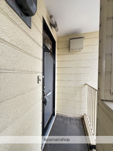 エントランス　駐車場