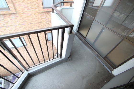 バルコニー　※別部屋の写真です