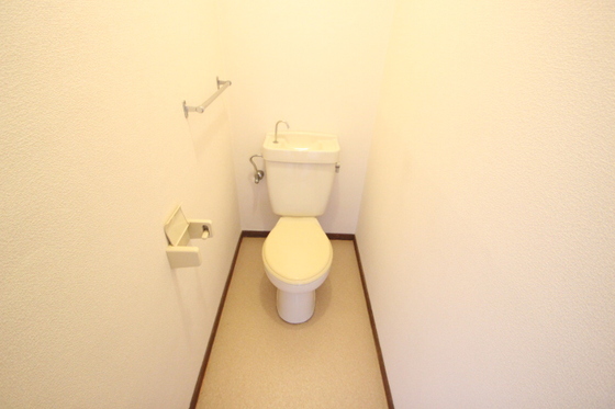 トイレ　※別部屋の写真です