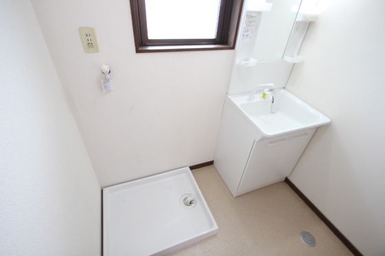 洗面設備　※別部屋の写真です