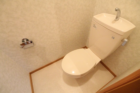 トイレ　※写真は類似です