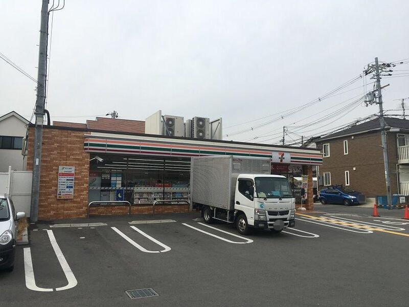 コンビニ　セブン-イレブン茨木東太田２丁目店（コンビニ）まで219m