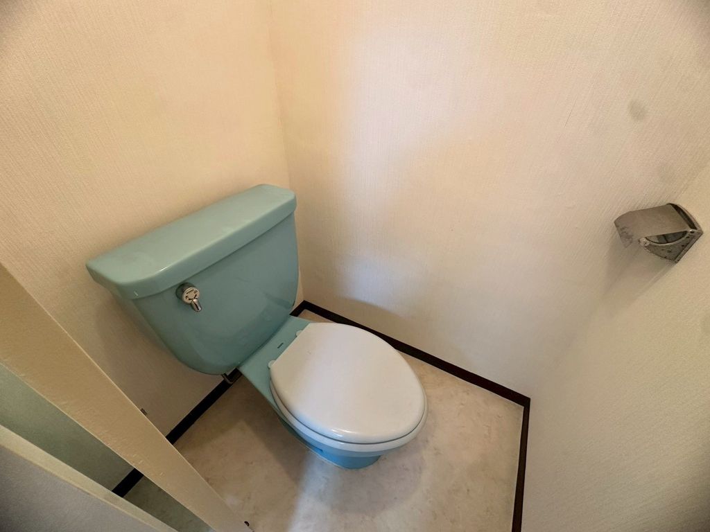 トイレ　トイレ