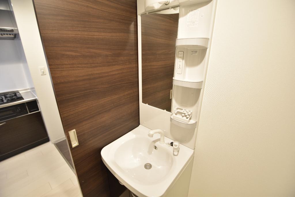 洗面設備　洗髪洗面化粧台