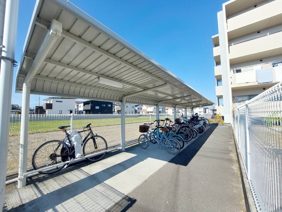 駐車場　駐輪場