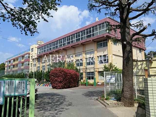 小学校　川口市立根岸小学校（小学校）まで1052m