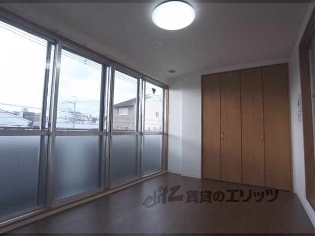 居室・リビング　洋室