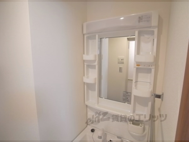 洗面設備　洗面化粧台