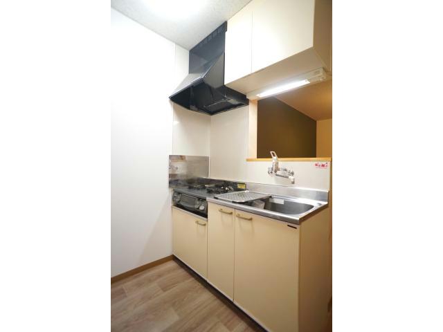 キッチン　2口ガスコンロ付き