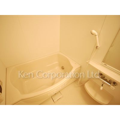 バス・シャワールーム　同タイプ14階のお部屋を撮影。仕様が異なることがあります。