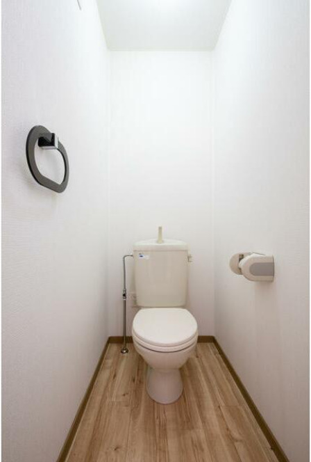 トイレ　清潔感のあるトイレです