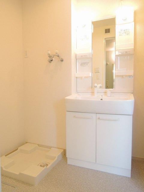 洗面設備　洗面化粧台