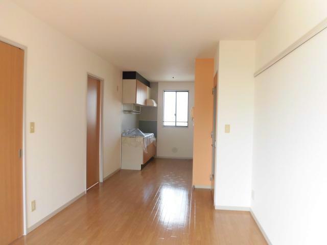 居室・リビング　リビング