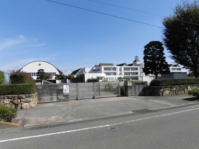 小学校　伊勢崎市立赤堀南小学校（小学校）まで2130m