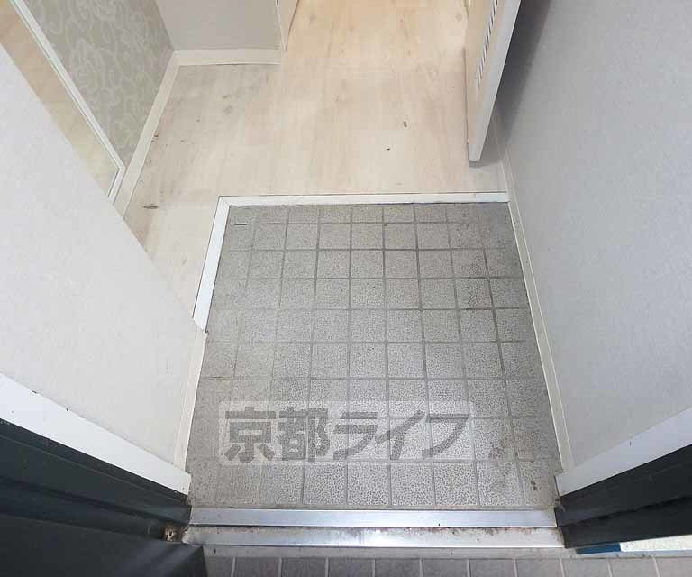 玄関　玄関です。
