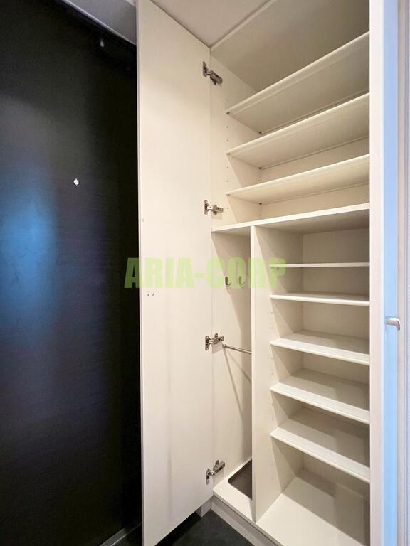 玄関　シューズBOX搭載です！