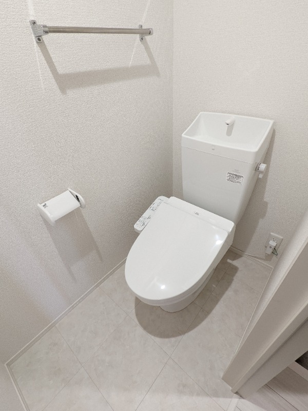 トイレ　図面と現状に相違がある場合には現状を優先