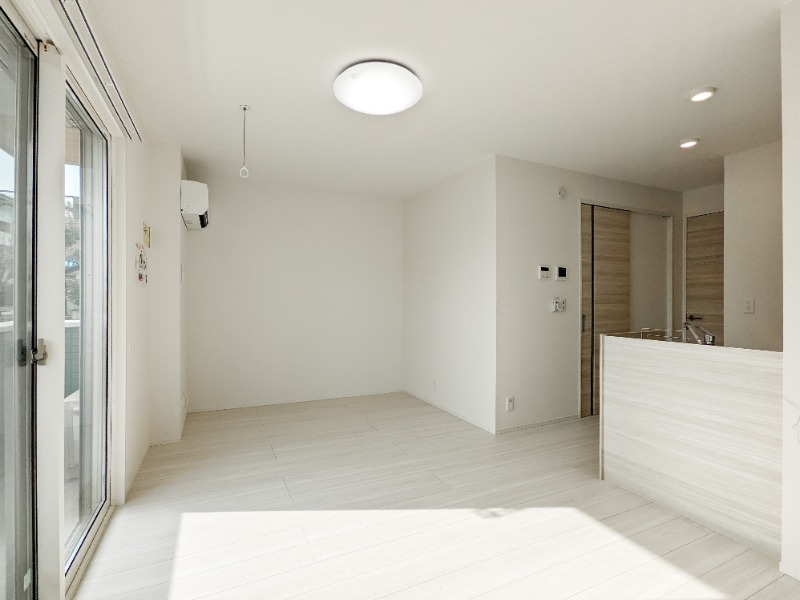 居室・リビング　図面と現状に相違がある場合には現状を優先