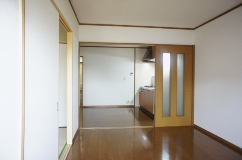 居室・リビング　図面と現状に相違がある場合には現状を優先