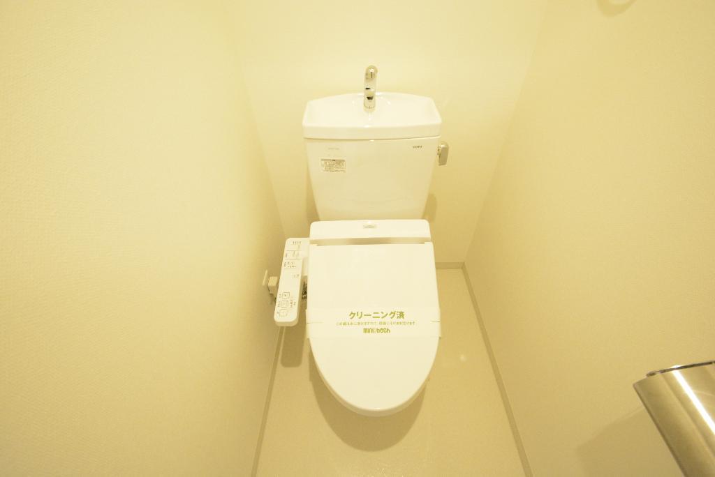 トイレ　シャワー付トイレ