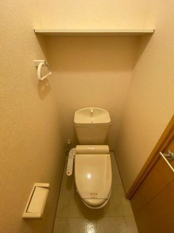 トイレ　シンプルで使いやすいトイレです