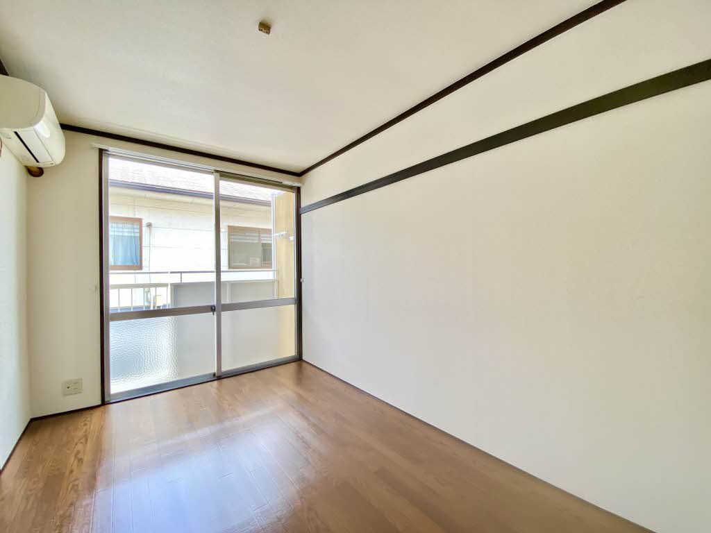 居室・リビング　洋室