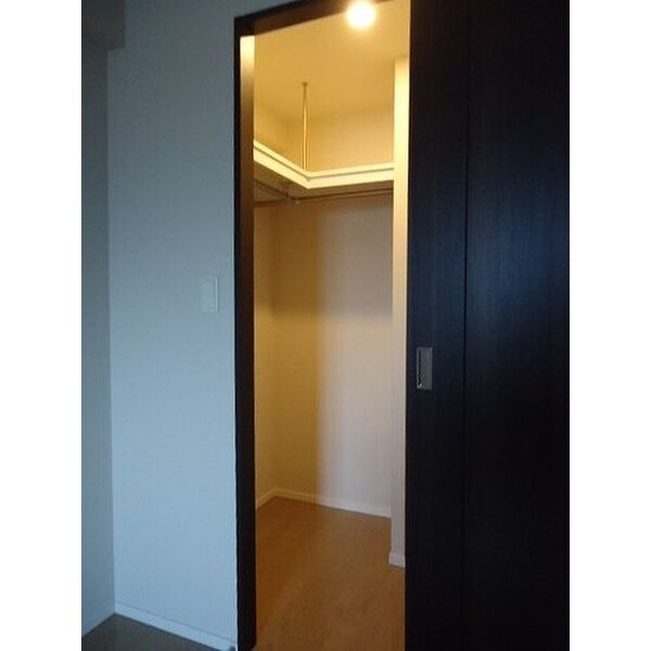 収納　※別号室の参考写真、現況優先※