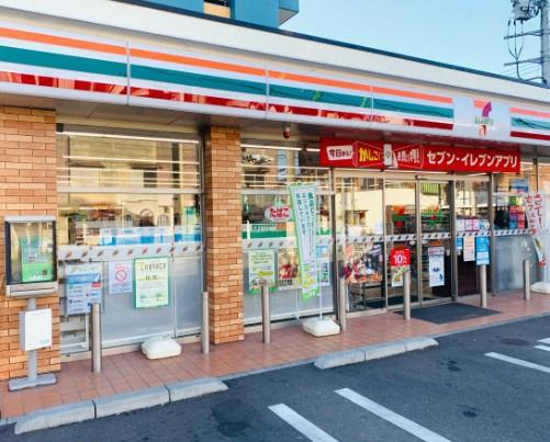 コンビニ　セブンイレブン宇都宮宇商通り店（コンビニ）まで679m