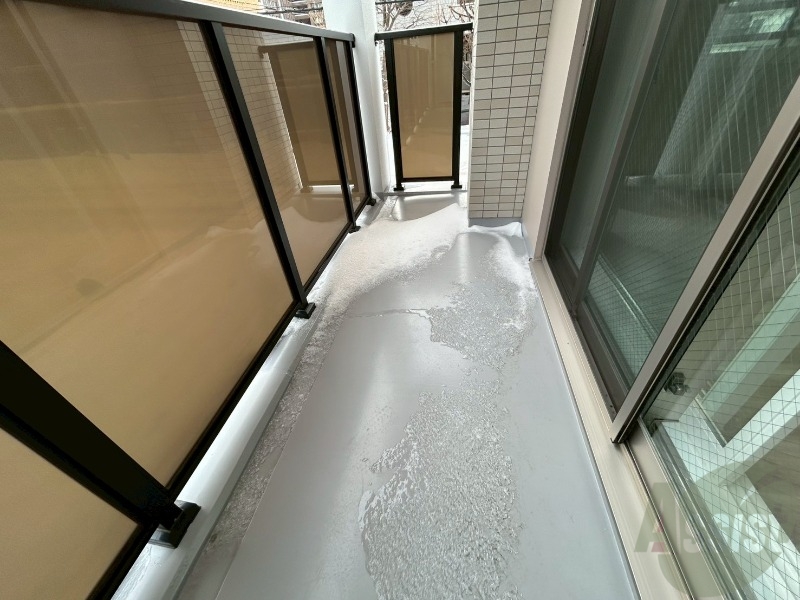 バルコニー　バルコニーです。洗濯物を干したり一息ついたりできますね！