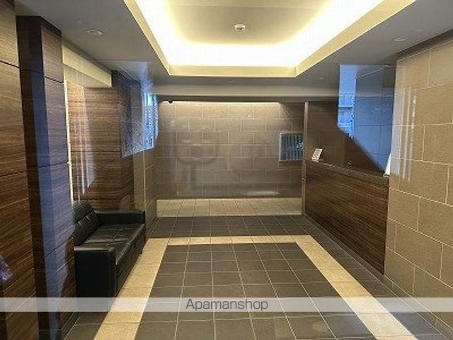 ロビー　ロビー