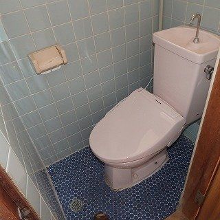 トイレ　トイレ
