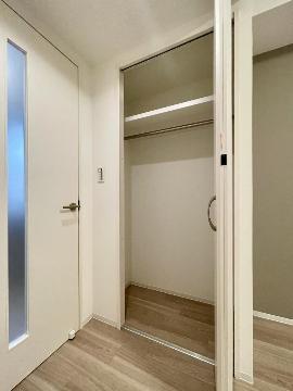 収納　※反転タイプ