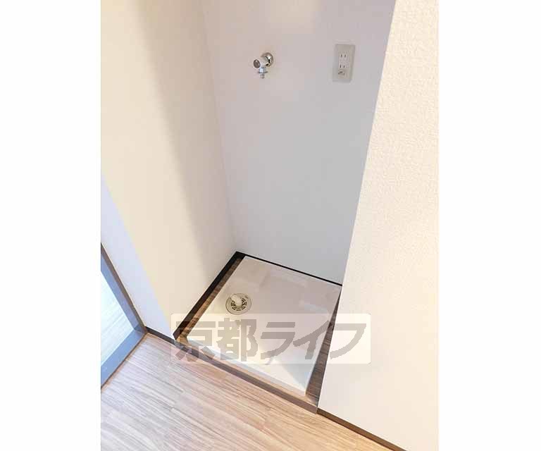 その他部屋・スペース　洗濯機置きです