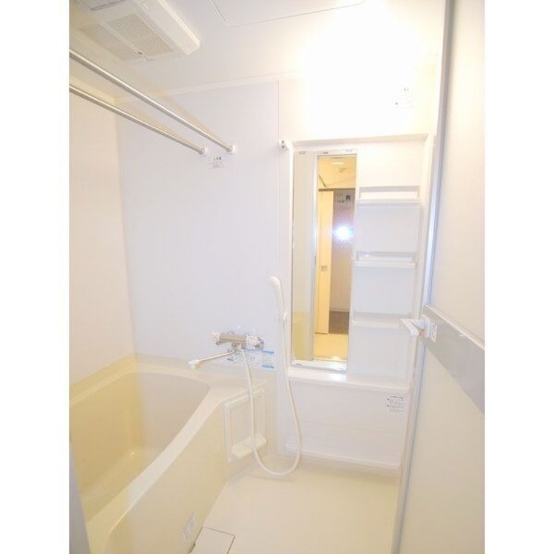 バス・シャワールーム　ゆったりバスルーム♪