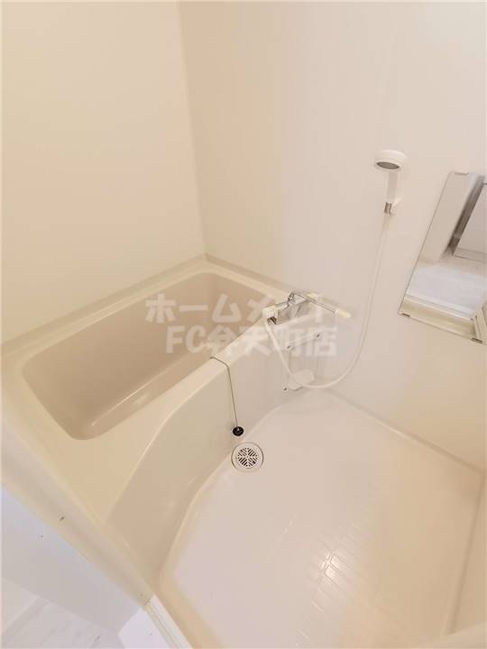 バス・シャワールーム　お風呂です