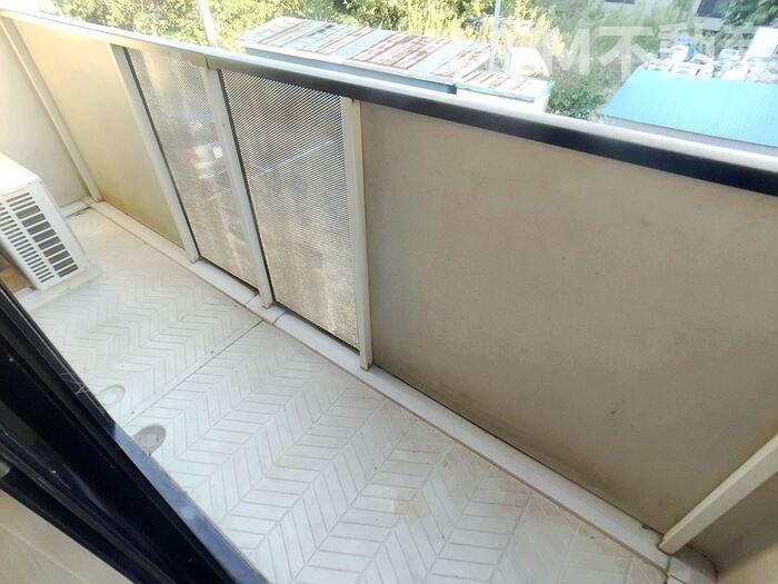 バルコニー　落ち着いた時間を過ごせるバルコニーです